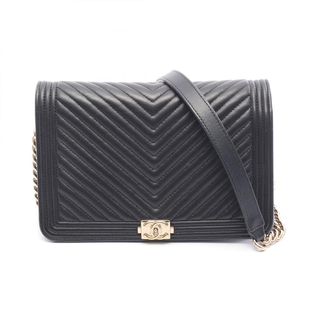 Chanel Boy Chevron V Stitch Shoulder Bag Lambskin Sheepskin Black